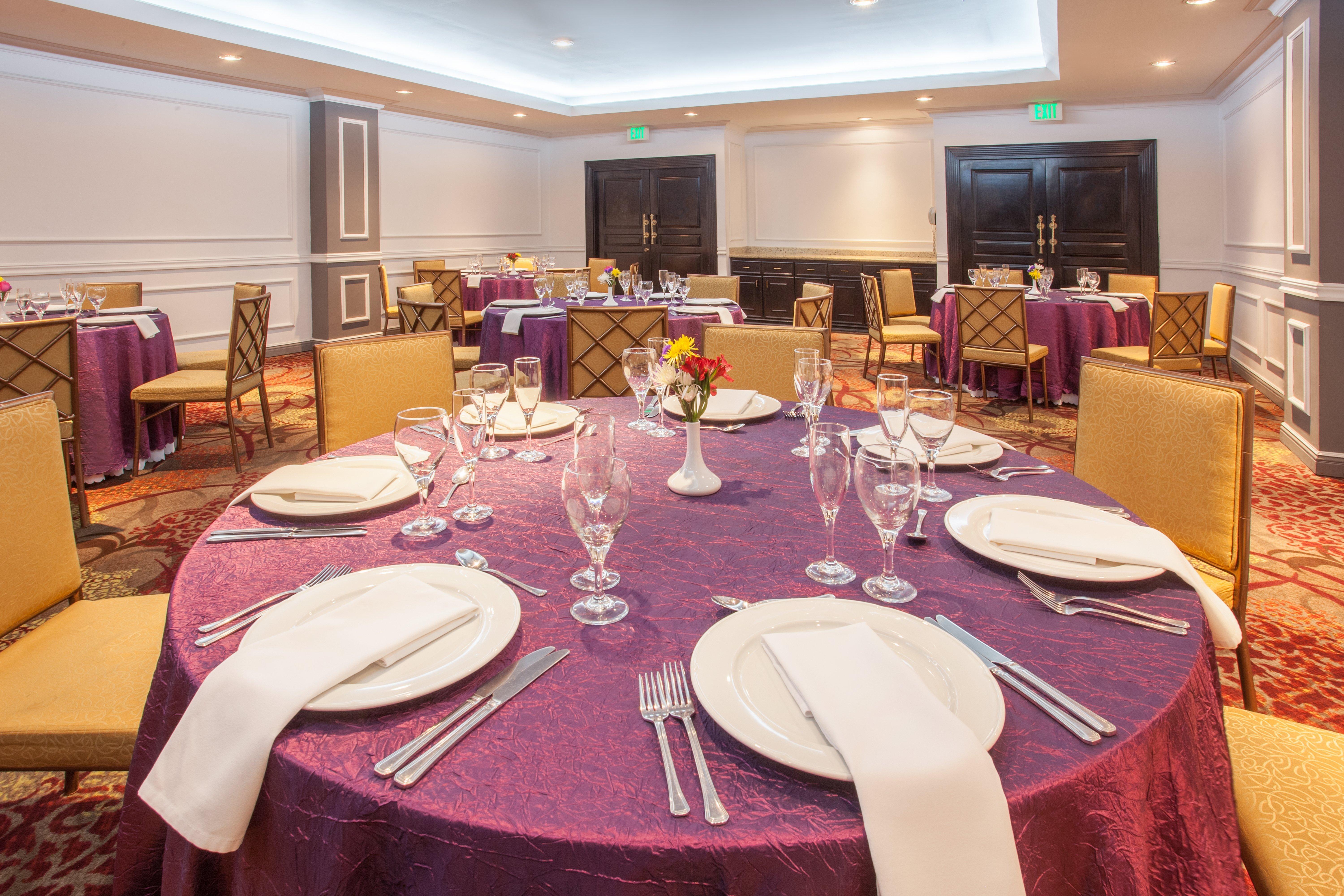 Отель Crowne Plaza Panama By Ihg Экстерьер фото