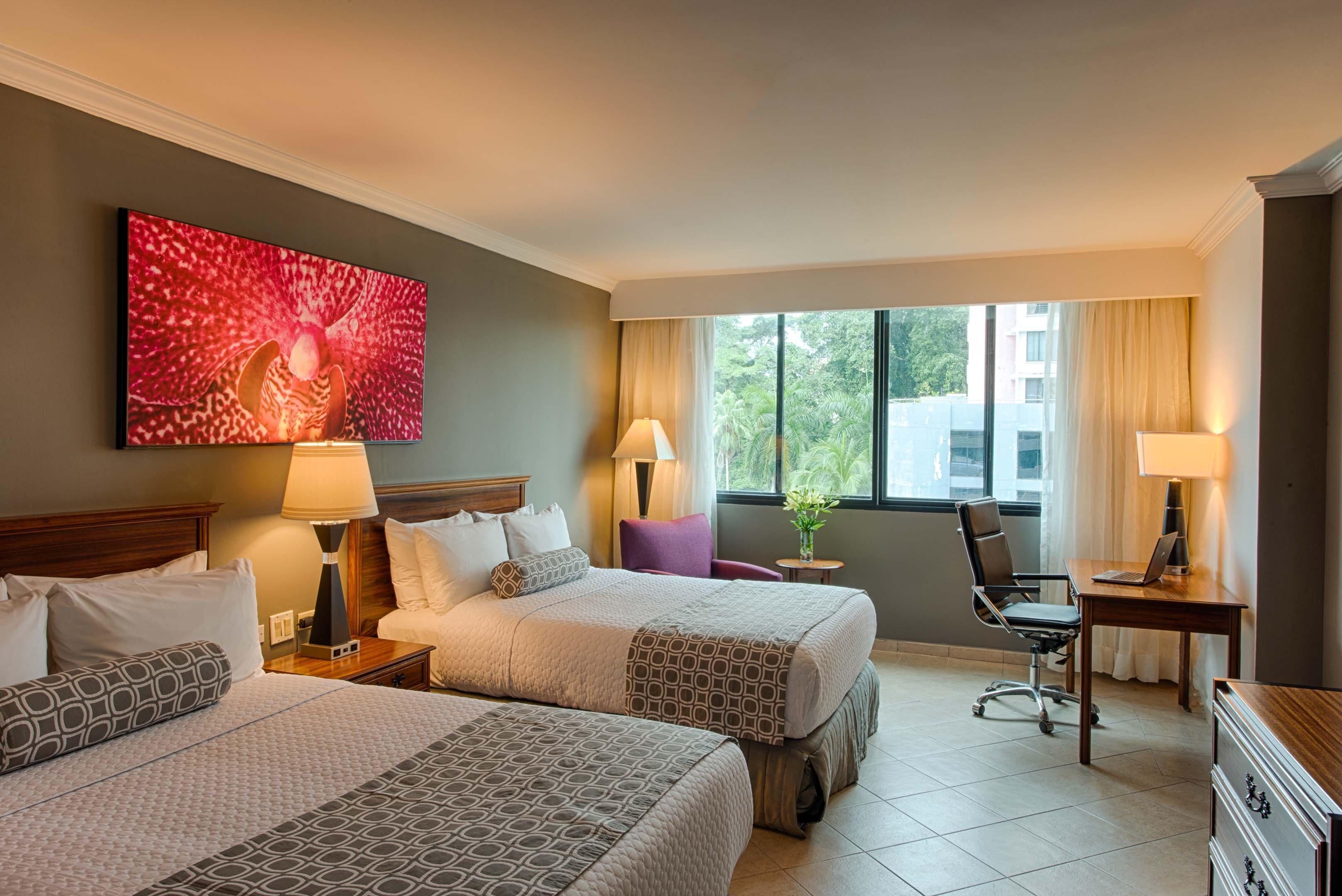 Отель Crowne Plaza Panama By Ihg Экстерьер фото