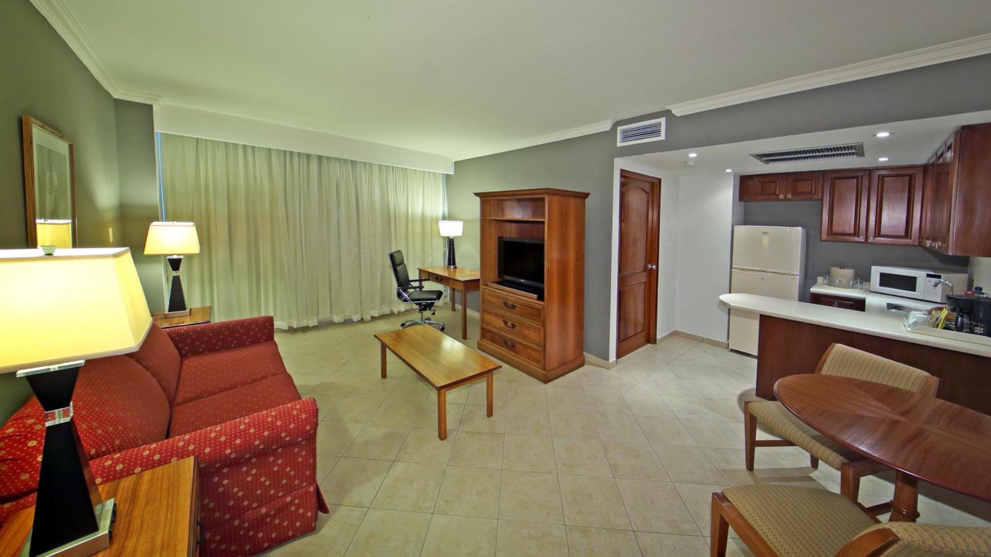 Отель Crowne Plaza Panama By Ihg Экстерьер фото